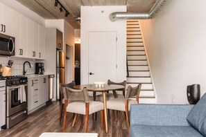 Interior - Luxury Penthouse Loft w/Terrace  504 | River North (Chicago)