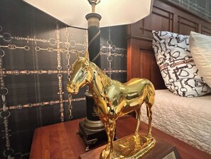 3 bedrooms, WiFi, bed sheets - The Fox and Fern - Minutes to WEC ! (Ocala)
