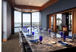 Dining - Unwind in a spacious room, perfect for a weekend getaway. (Houston)
