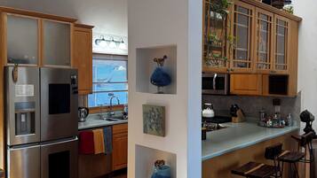 Mikrowelle, Ofen, Herdplatte, Geschirrspüler