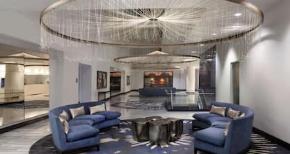 2 Rooms to Relax and Unwind in Space City Near NASA