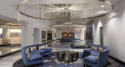 3 Elegant Rooms & Calm Atmosphere Just Minutes from NASA