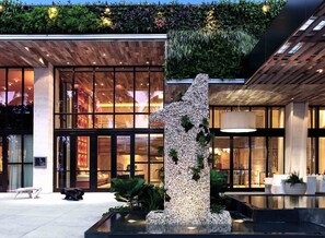 Exterior detail - South Beach amazing view condo (Miami Beach)