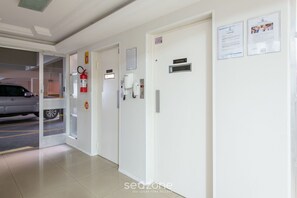 Basic Apartment | Interior - 3 Bedroom Apartment 110 m From the Beach Emd0012 (Picarras)