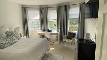 1 bedroom, internet, bed sheets