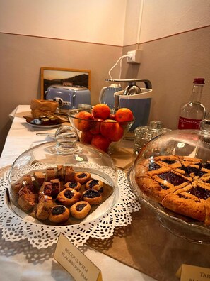 Gratis frukostbuffé varje dag 