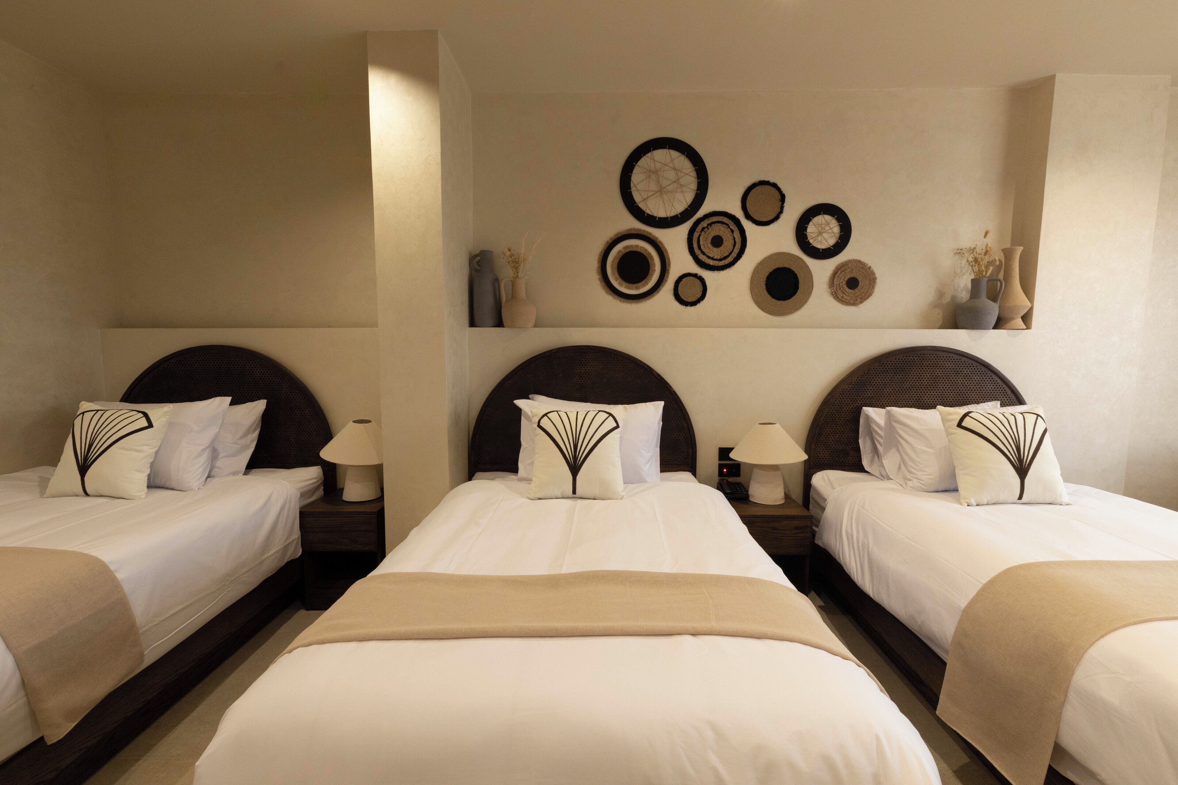 Free WiFi, bed sheets