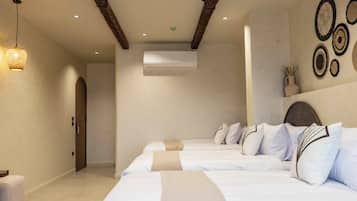 Deluxe Triple Room, 3 Single Beds, Mountain View | Free WiFi, bed sheets