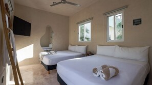 8 chambres, fer et planche à repasser, accès au Wi-Fi (inclus)