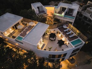 Exterior - Twin Penthouses, 7BR, 2Rooftops, 3Pools, Concierge (Tulum)