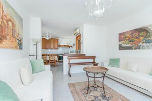 Living area - FERRY OLD HOUSE (TREPORTI)