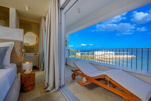 Iron/ironing board, free WiFi, bed sheets - Beachfront Villa Stellar Sea with Pool (Duće)