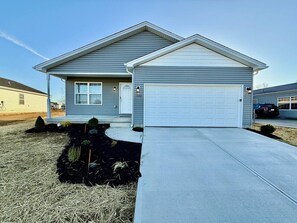 Exterior - Cozy Equestrian Themed Getaway in Wilmington (Wilmington)