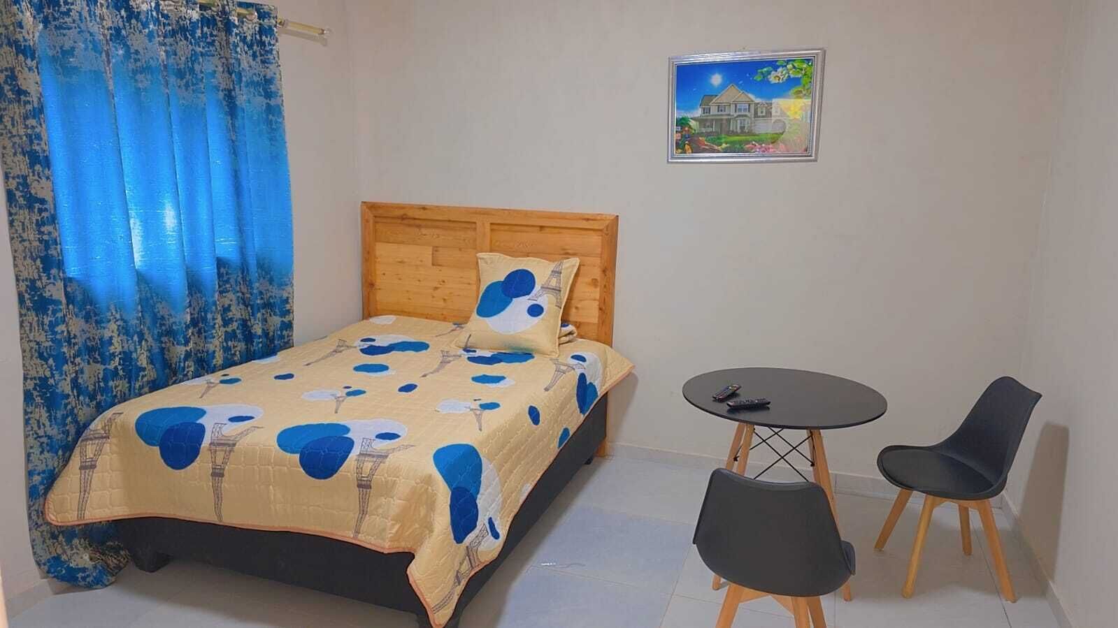 12 chambres, fer et planche à repasser, Wi-Fi