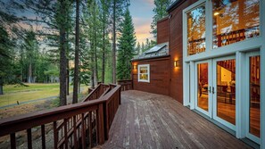 House (6 Bedrooms) | Interior - Near Ski Resorts, Downtown Truckee, & Donner Lake Basque Lodge by Avantstay (Truckee)
