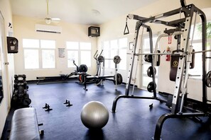 Fitness facility - Beach condo with 3 bedrooms and ocean views (Río Grande)