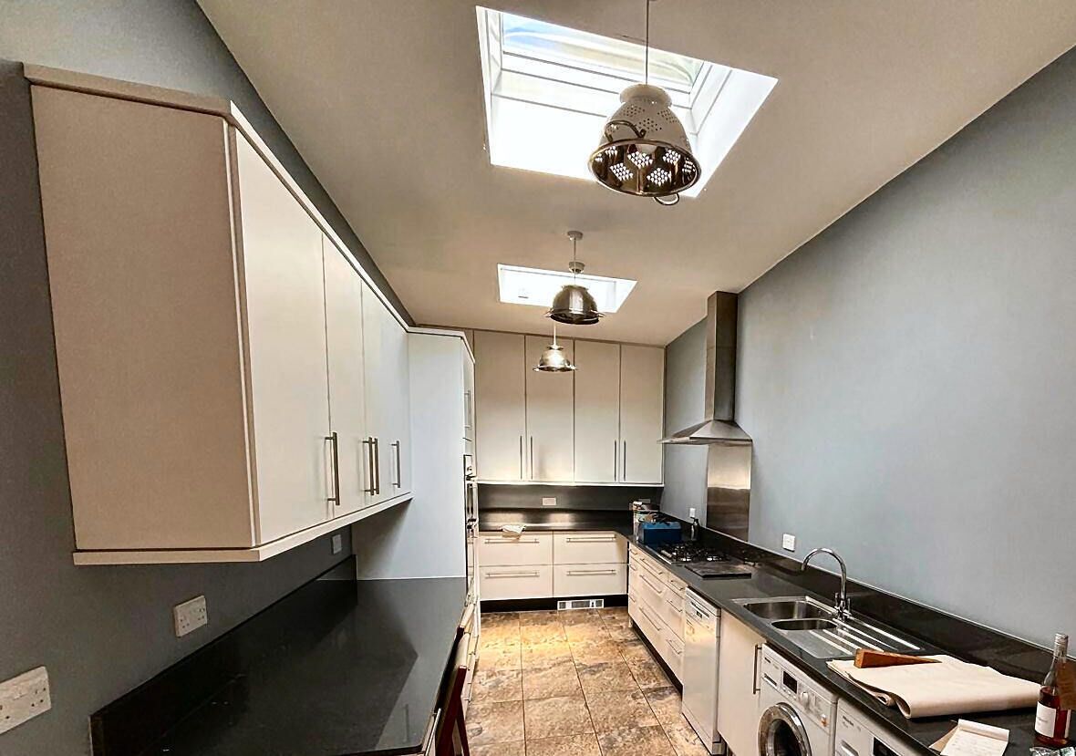 Casa, 3 habitaciones | Cocina privada