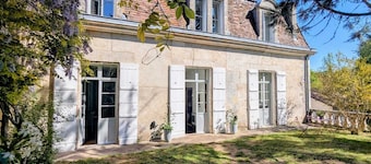 La Chambre Royale - Domaine de la Dordrona