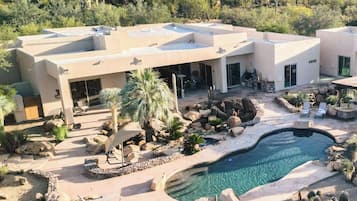 Huis (5 Bedrooms) | Voorkant van accommodatie