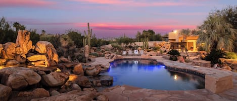 บ้านพัก (5 Bedrooms) | สระว่ายน้ำกลางแจ้ง