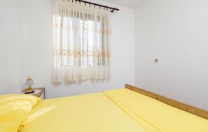 Free WiFi - 2 bedroom lovely apartment in Pag (Pag)
