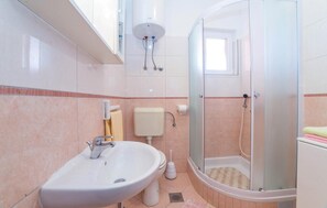 Shower - 2 bedroom awesome apartment in Pag (Pag)