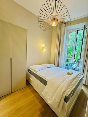 2 bedrooms, iron/ironing board, free WiFi, bed sheets - Architect designed apartment - Carré d'Or (Nice)