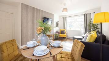 Apartment | 2 bedrooms, Internet