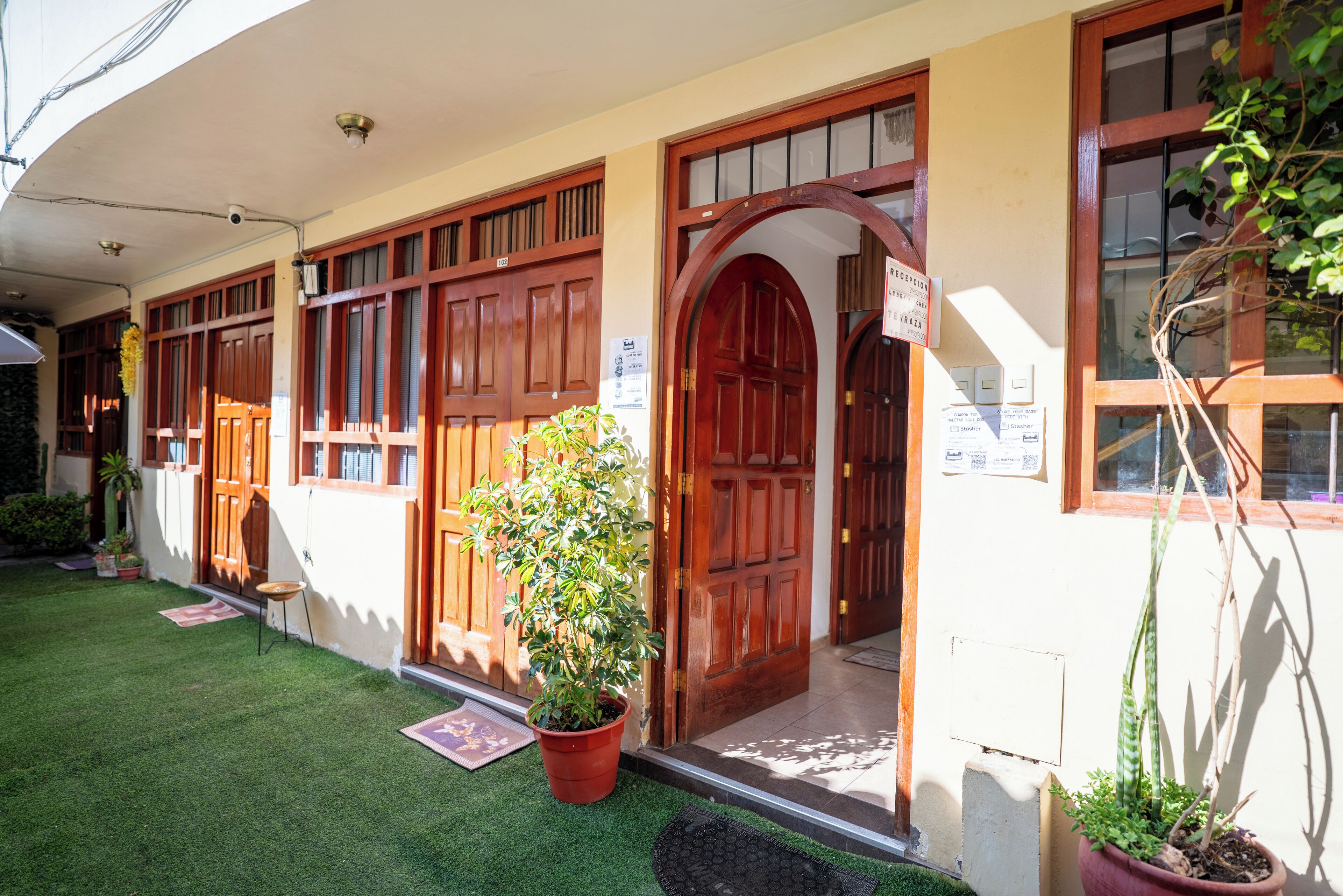 ด้านหน้าที่พัก