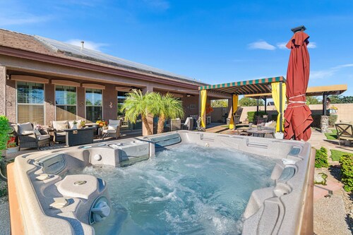Goodyear Gem, Jacuzzi, Grill, Outdoor Oasis