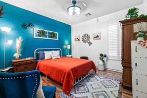 4 camere, una scrivania, ferro/asse da stiro, Wi-Fi