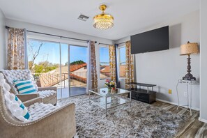 TV, offices - Modern Mesa Retreat, King Master Suite (Mesa)