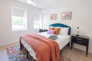 2 quartos, ferros/tábuas de passar roupa, Wi-Fi, roupa de cama