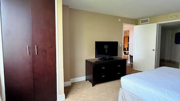 In-room safe, blackout drapes, iron/ironing board, free WiFi