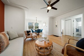 Televisio, työhuone