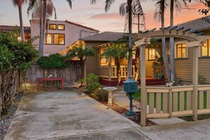 Terrace/patio - Casa Palmita -2BR- Cozy, Charming home. (San Diego)