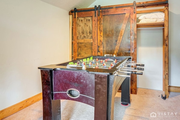 Spielezimmer