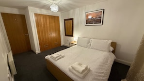 2 chambres, Wi-Fi gratuit, draps fournis