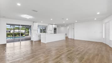 Rumah | 4 kamar tidur