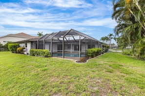 House | 4 bedrooms - Riverfront Home w Private Dock Pool Beaches (Fort Myers)