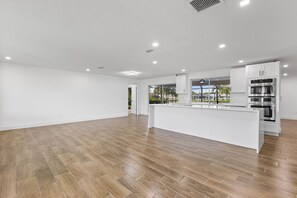 Huis, toegankelijk voor mindervaliden | 4 slaapkamers