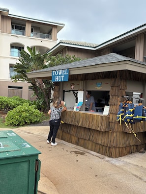 Property grounds - Hilton Point At Poipu Relaxing 2-bedroom resort with AC in awesome Koloa (Koloa)