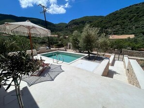 Pool - Villa Nerithra, Private Pool and Garden, Furnished Terrace, Vathy, Ithaca (Ithaca)