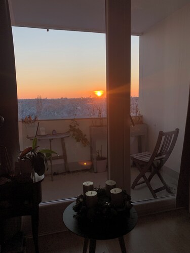 Schönes Apartment mit großem Balkon