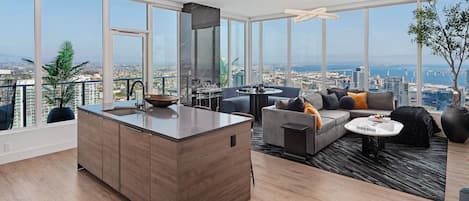 House (2 Bedrooms) | Interior