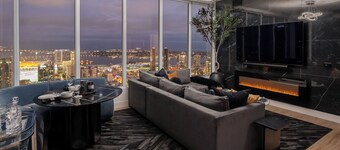 Entire Floor! 2bdr w/ Luxury Amenities & Balcony Skylux Penthouse by Avantstay