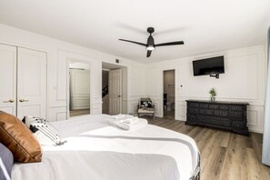 8 soveværelser, strygejern/strygebræt, Wi-Fi, sengetøj