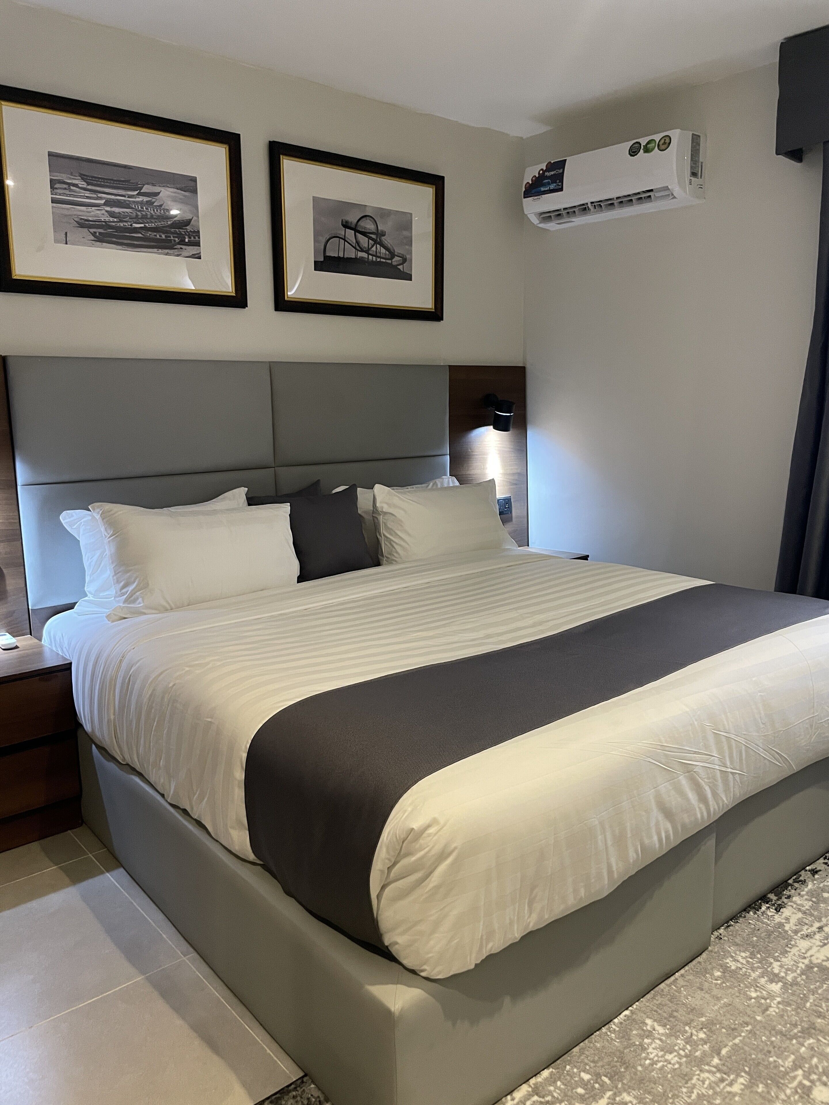 Executive Room | Desk, laptop workspace, free WiFi