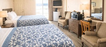 The Baddeck Inn – Scenic Stay with Panoramic Bras d’Or Lake Views