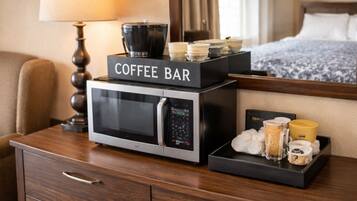 1 dormitori, planxa i posts de planxar, wifi i roba de llit